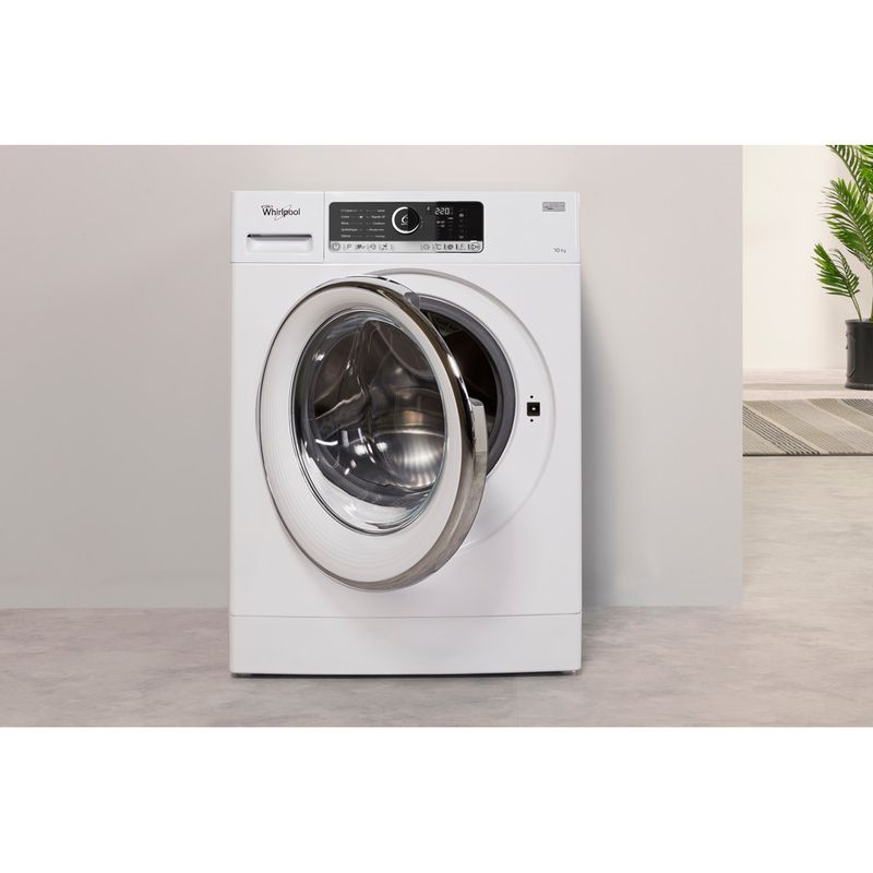 Whirlpool-Lave-linge-Pose-libre-FSCR10427-Blanc-Lave-linge-frontal-A----Lifestyle-frontal-open