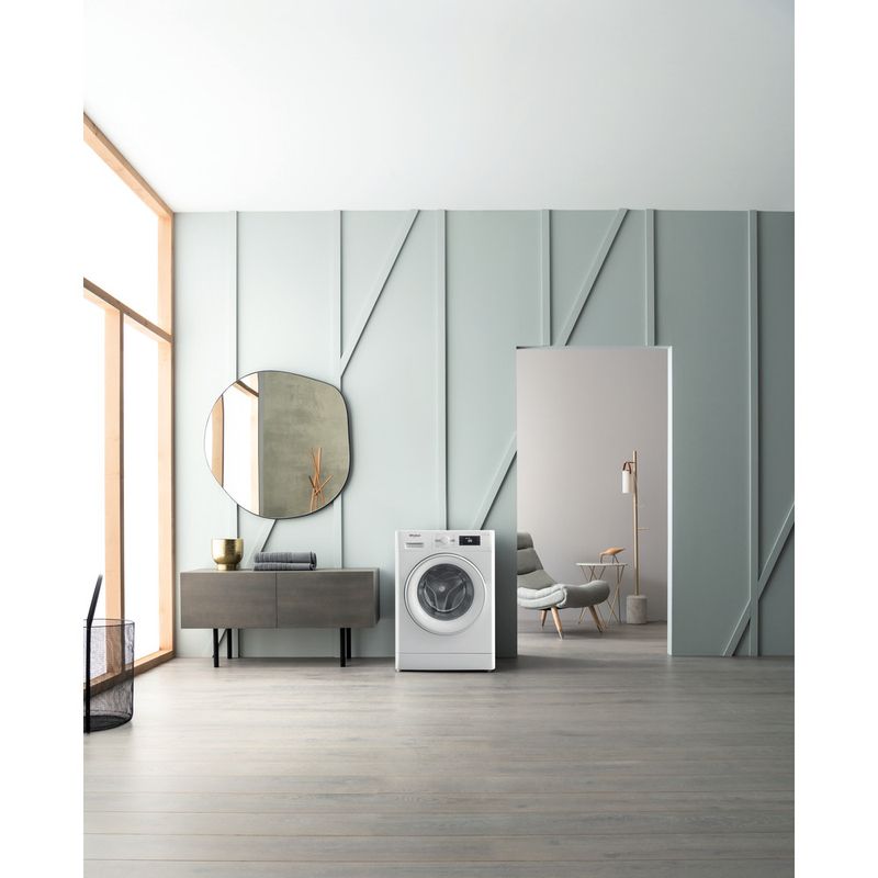 Whirlpool-Lave-linge-Pose-libre-FWG91484WS-FR-Blanc-Lave-linge-frontal-A----Lifestyle-frontal