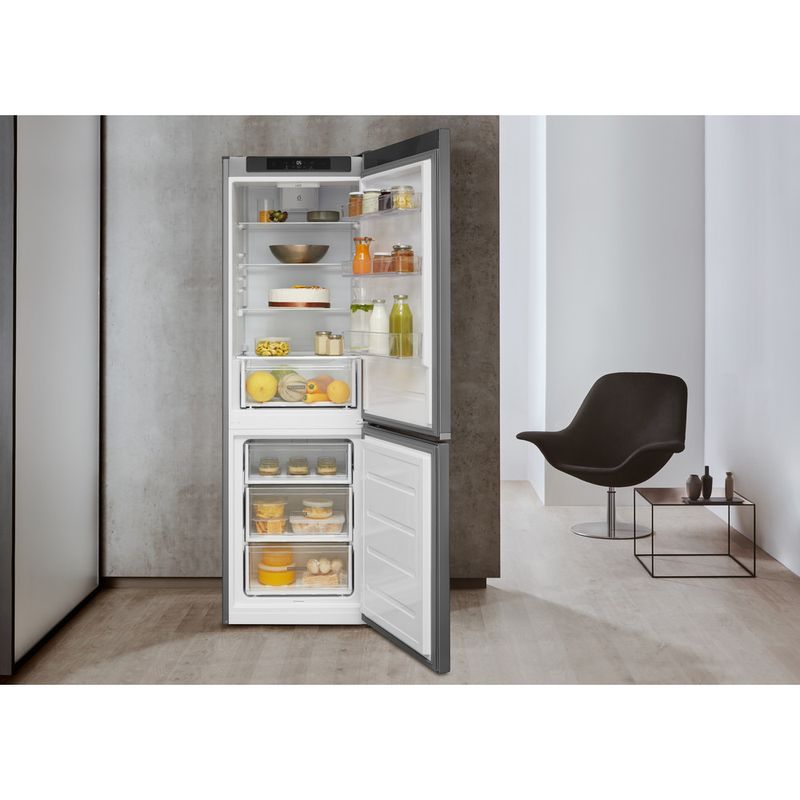 Whirlpool-Combine-refrigerateur-congelateur-Pose-libre-W5-821C-OX-Optic-Inox-2-portes-Lifestyle-frontal-open