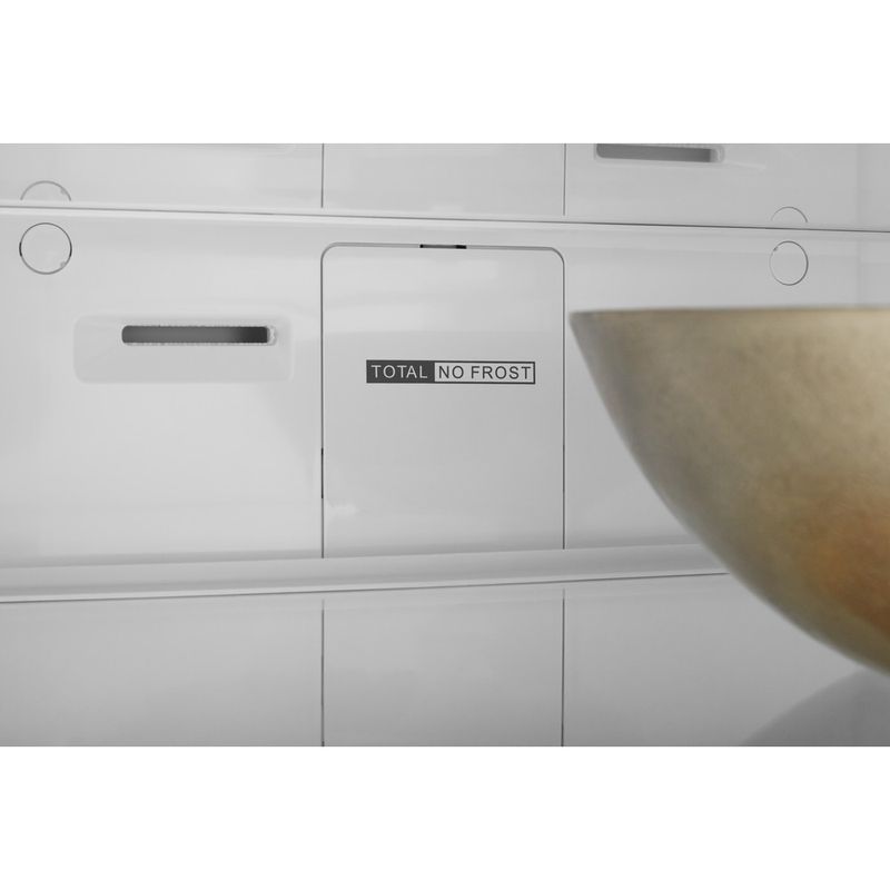 Whirlpool-Combine-refrigerateur-congelateur-Pose-libre-W7-921I-OX-Optic-Inox-2-portes-Lifestyle-detail