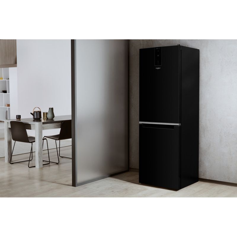 Whirlpool-Combine-refrigerateur-congelateur-Pose-libre-W7-821O-K-Noir-2-portes-Lifestyle-perspective
