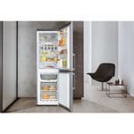 Whirlpool-Combine-refrigerateur-congelateur-Pose-libre-W7-821O-OX-H-Optic-Inox-2-portes-Lifestyle-frontal-open