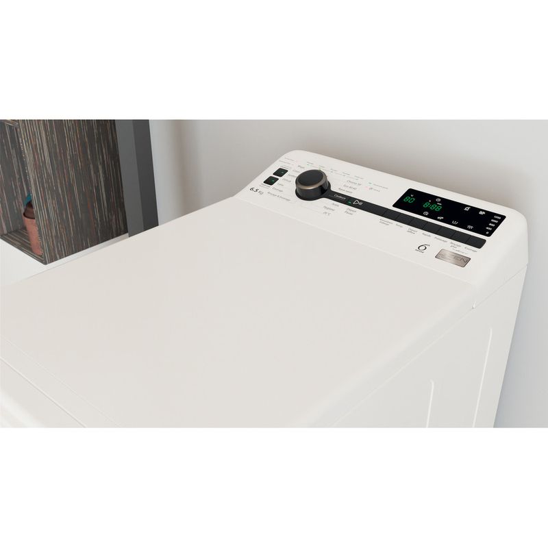 Whirlpool-Lave-linge-Pose-libre-TDLRB-65242BS-FR-N-Blanc-Lave-linge-top-C-Lifestyle-perspective