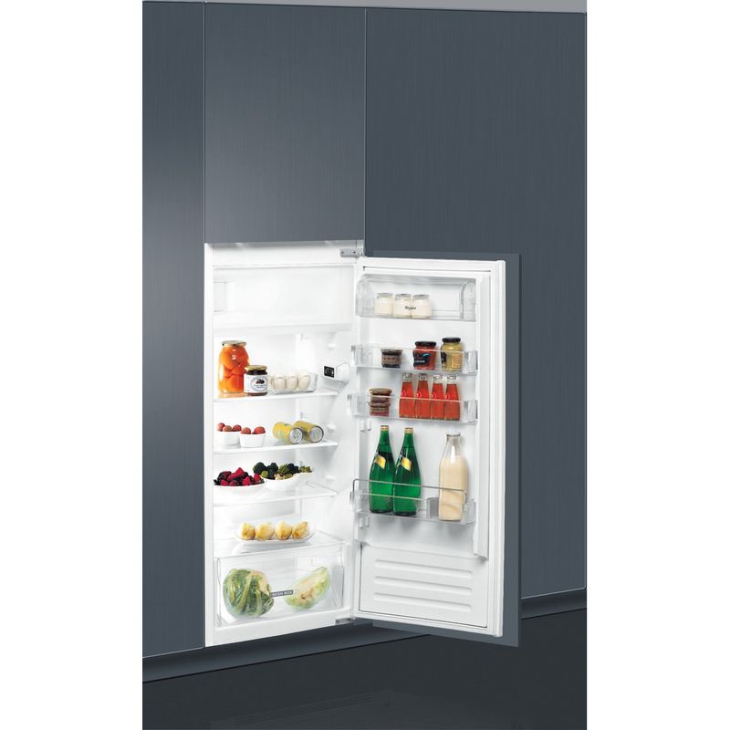 Whirlpool-Refrigerateur-Encastrable-ARG-7341-Inox-Lifestyle-perspective-open