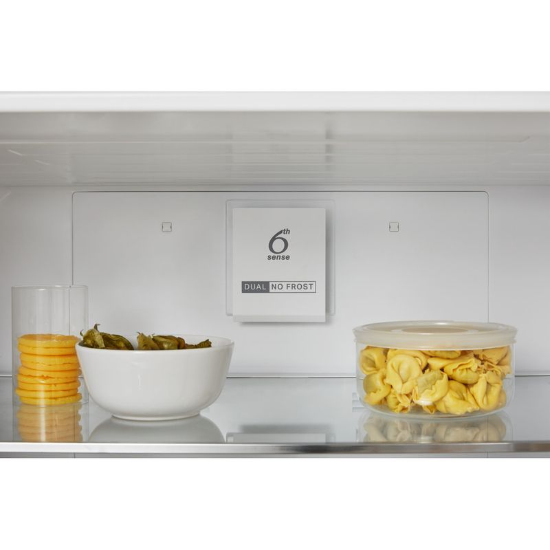 Whirlpool-Combine-refrigerateur-congelateur-Pose-libre-W84TE-72-X-2-Inox-2-portes-Lifestyle-detail