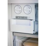 Whirlpool-Combine-refrigerateur-congelateur-Pose-libre-W84BE-72-X-2-Inox-2-portes-Lifestyle-control-panel