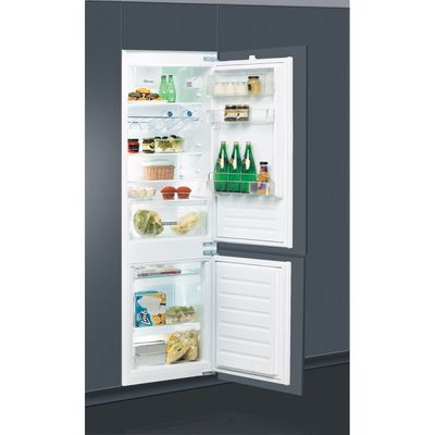 Whirlpool-Combine-refrigerateur-congelateur-Encastrable-ART-6614-SF1-Blanc-2-portes-Lifestyle-perspective-open