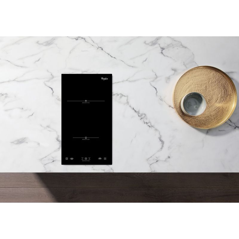 Whirlpool-Table-de-cuisson-ACM-712-IX-Noir-Induction-vitroceramic-Lifestyle-frontal