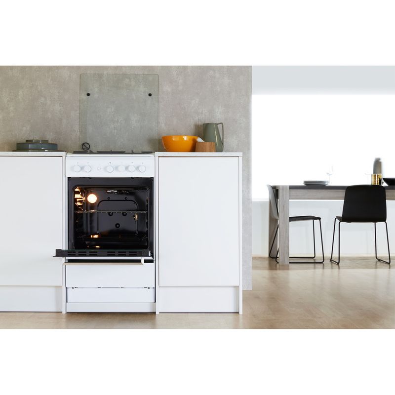 Whirlpool-Cuisiniere-WS5G1PMW-E-Blanc-Gaz-Lifestyle-frontal-open