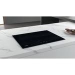 Whirlpool-Table-de-cuisson-WL-B3965-BF-IXL-Noir-Induction-vitroceramic-Lifestyle-perspective