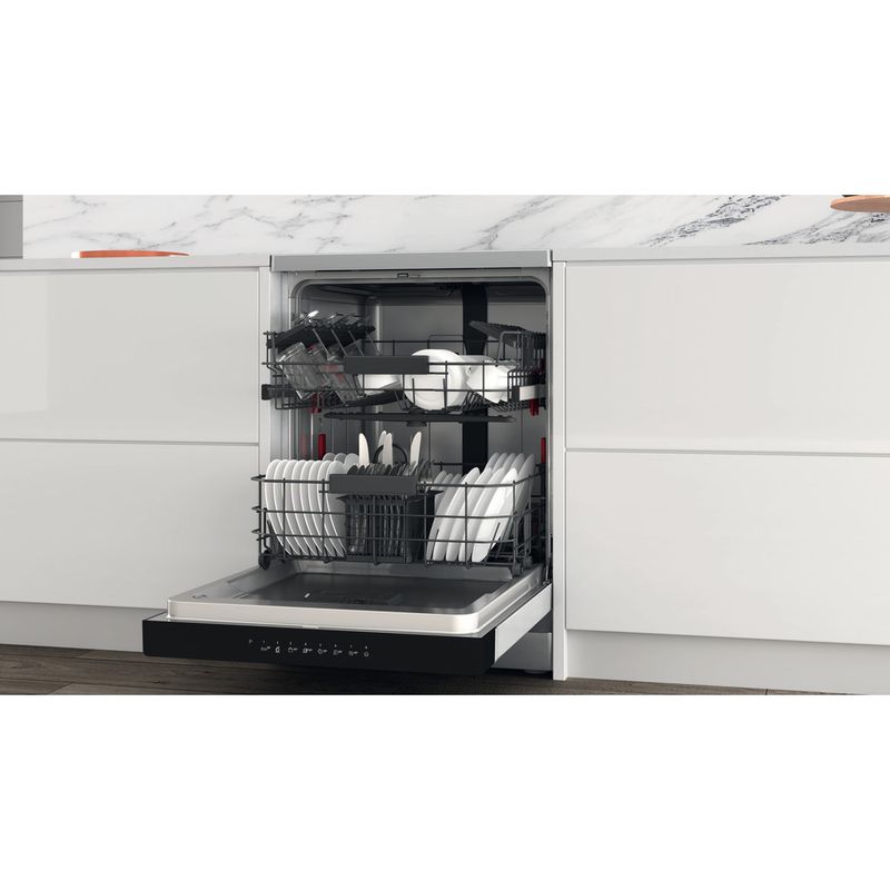 Whirlpool-Lave-vaisselle-Pose-libre-WFC-3C26-P-X-Pose-libre-E-Lifestyle-perspective-open