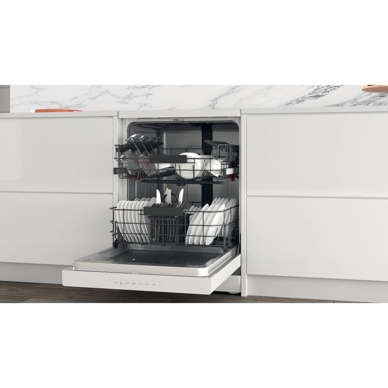 Whirlpool-Lave-vaisselle-Pose-libre-WRFC-3C26-Pose-libre-E-Lifestyle-perspective-open