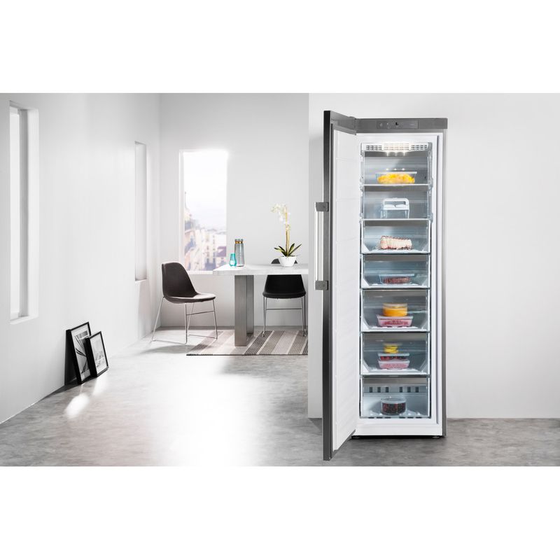 Whirlpool Congélateur Pose-libre UW8 F2C XBI N 2 Optic Inox Lifestyle frontal open