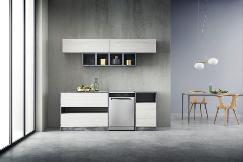 Whirlpool-Lave-vaisselle-Pose-libre-WFC-3C42-P-X-Pose-libre-C-Lifestyle-frontal