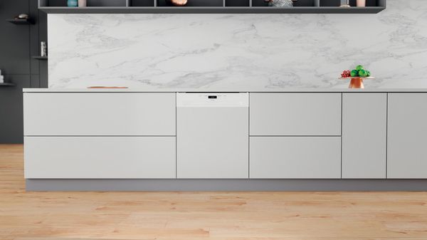 Whirlpool Lave-vaisselle Encastrable WBC 3C26 Semi-intégré E Lifestyle frontal