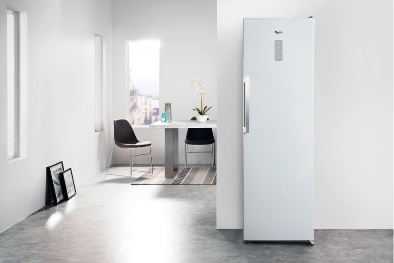 Whirlpool Réfrigérateur trois portes avec porte à deux battants autopo
