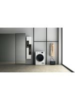 Whirlpool-Seche-linge-FFT-M22-9X3BS-FR-Blanc-Lifestyle-frontal