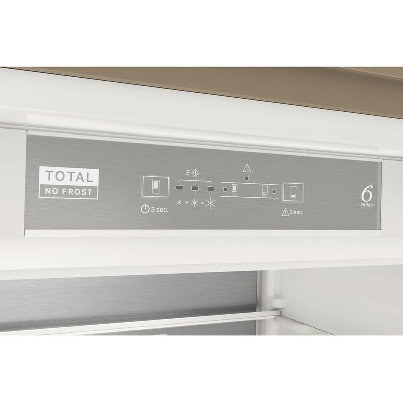 Whirlpool-Combine-refrigerateur-congelateur-Encastrable-WH-SP70-T121-Blanc-2-portes-Control-panel