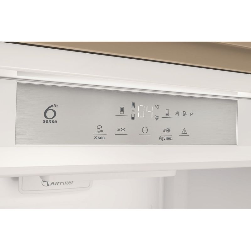 Whirlpool Combiné réfrigérateur congélateur Encastrable SP40 810 2 FR Blanc 2 portes Control panel