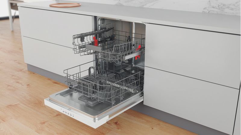Whirlpool-Lave-vaisselle-Encastrable-W3PFD636W-Semi-integre-D-Lifestyle-perspective-open