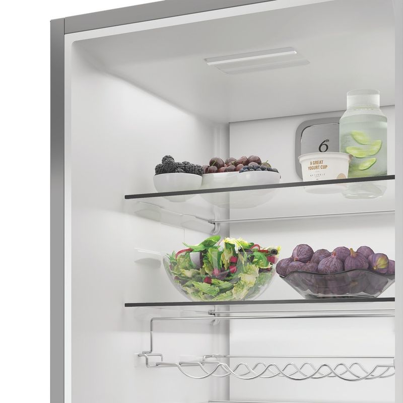 Whirlpool-Refrigerateur-Pose-libre-WHMLF-6442-XP4-New-Silver-–-ARC-1035-Lifestyle-perspective