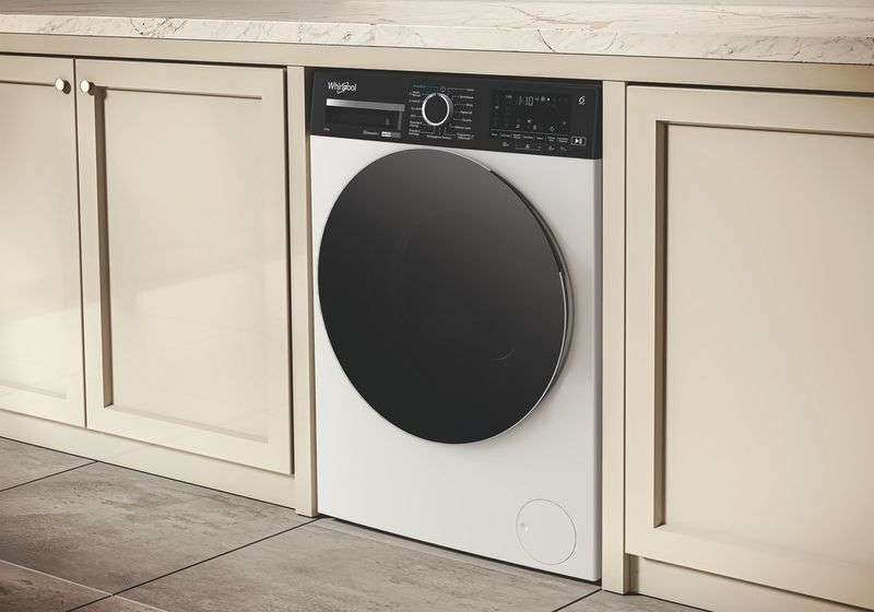 Whirlpool-Lave-linge-Pose-libre-W0M-210W-ADS-FR-Blanc-Lave-linge-frontal-A-Lifestyle-perspective